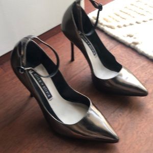 Alice + Olivia pewter heels